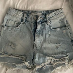 High wasted zara denim shorts